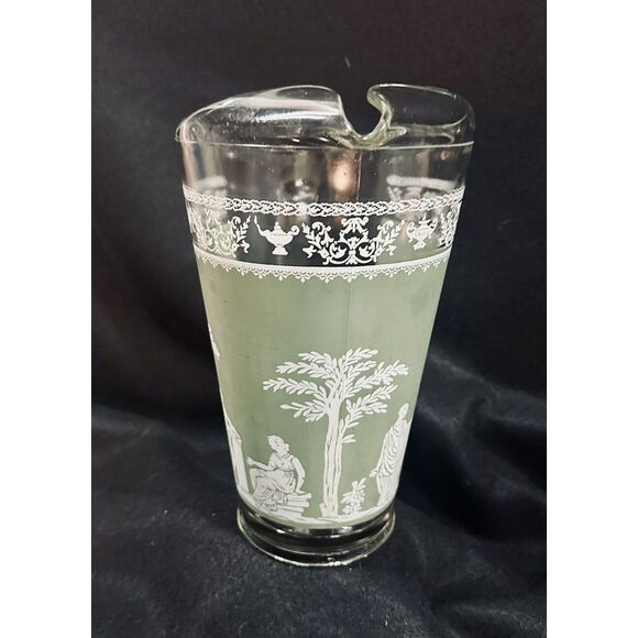 Vintage Wedgwood Pitcher By Jeanette "Hellenic" Greek Green‎ Jasperware - Picture 5 of 5